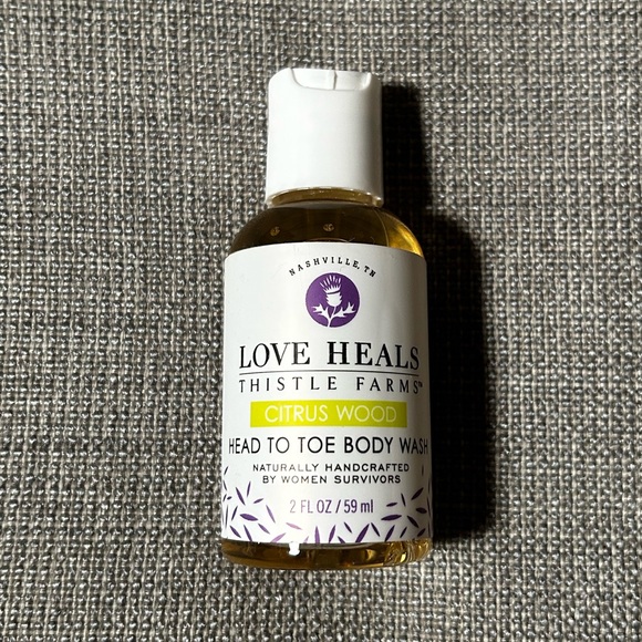 Thistle Farms Citrus Wood Jet Set Travel Set - Picture 6 of 9